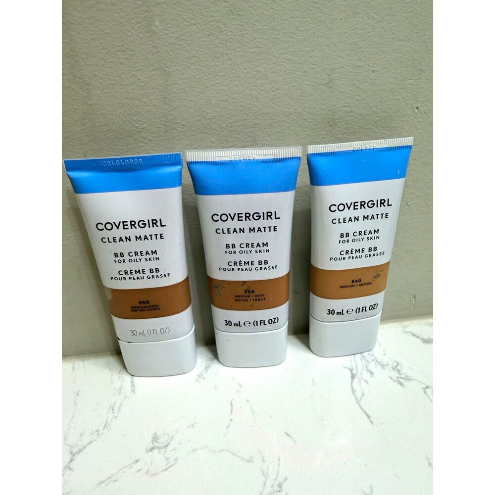 COVERGIRL Clean Matte BB Cream for Oily Skin, Cream, 30 mL, Shades 540/550